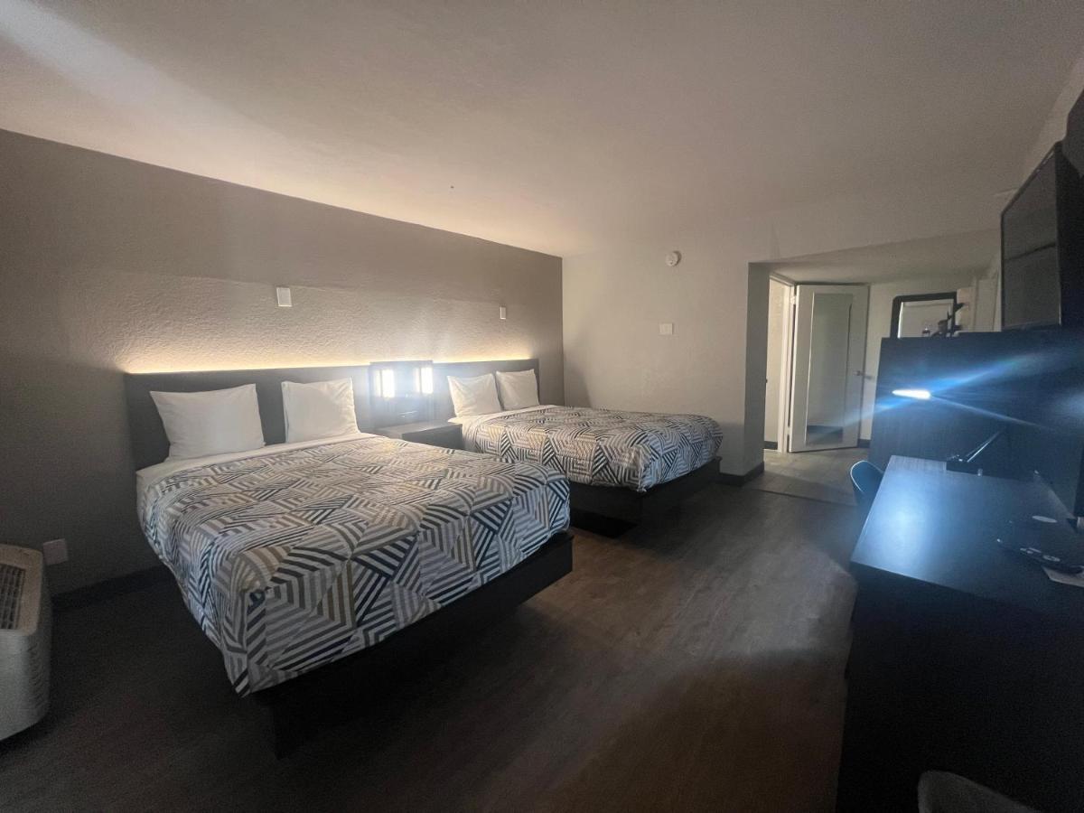 6 Az Hotel 2*